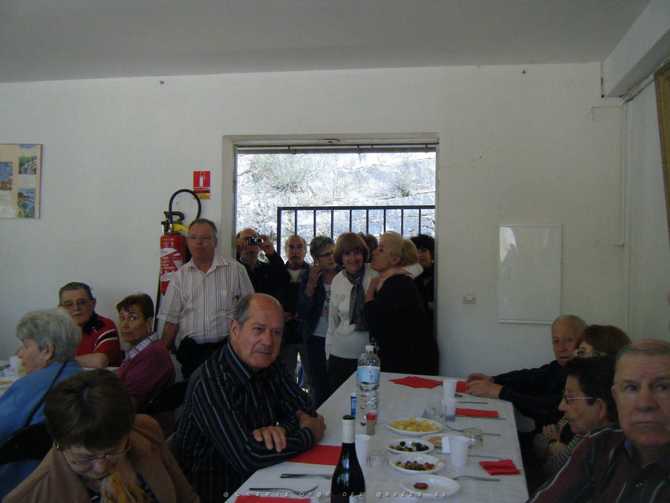 NIMES 2011 17 AVRIL LA FEDERATION DES RAPATRIES DE ST PRIEST A SANTA CRUZ    (42).jpg